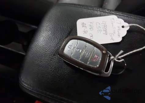 2017 Hyundai Elantra Value Edition from USA, damaged, VIN KMHD84LF3HU249989